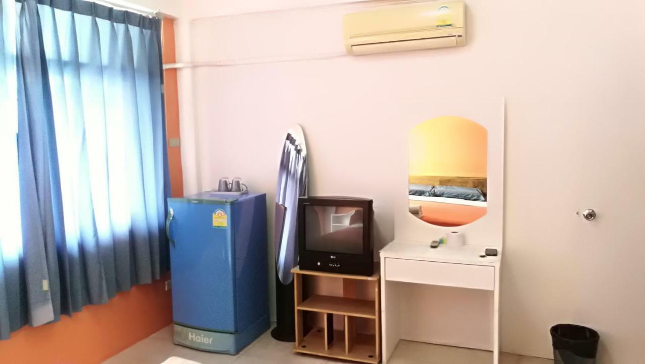 Melissa Guesthouse Паттайя Экстерьер фото